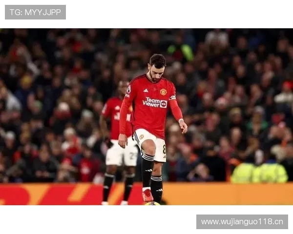 曼联转会策略成效争议，俱乐部后续操作将影响赛季走势