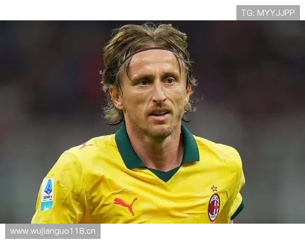 德布劳内 vs 莫德里奇:巅峰期战术角色对比分析 德布劳内 vs 莫德里奇:巅峰期战术角色对比分析