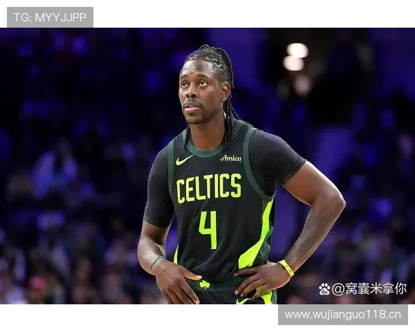 霍勒迪挡拆防守制造投篮选择，提升关键回合掌控